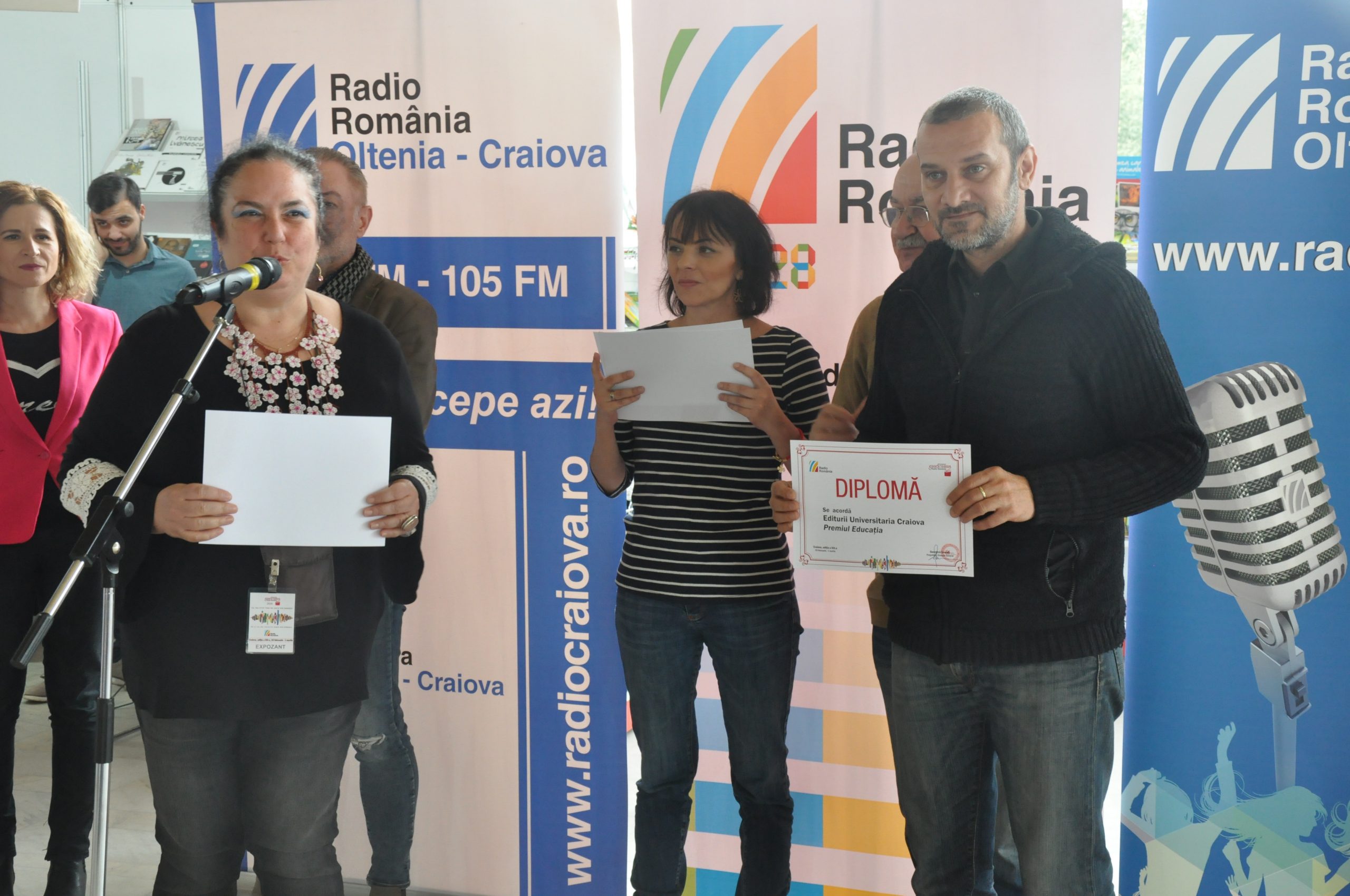 RADIO ROMÂNIA DECERNAREA PREMIILOR CELEI DE A XIX-A EDIȚII A TÂRGULUI GAUDEAMUS CRAIOVA