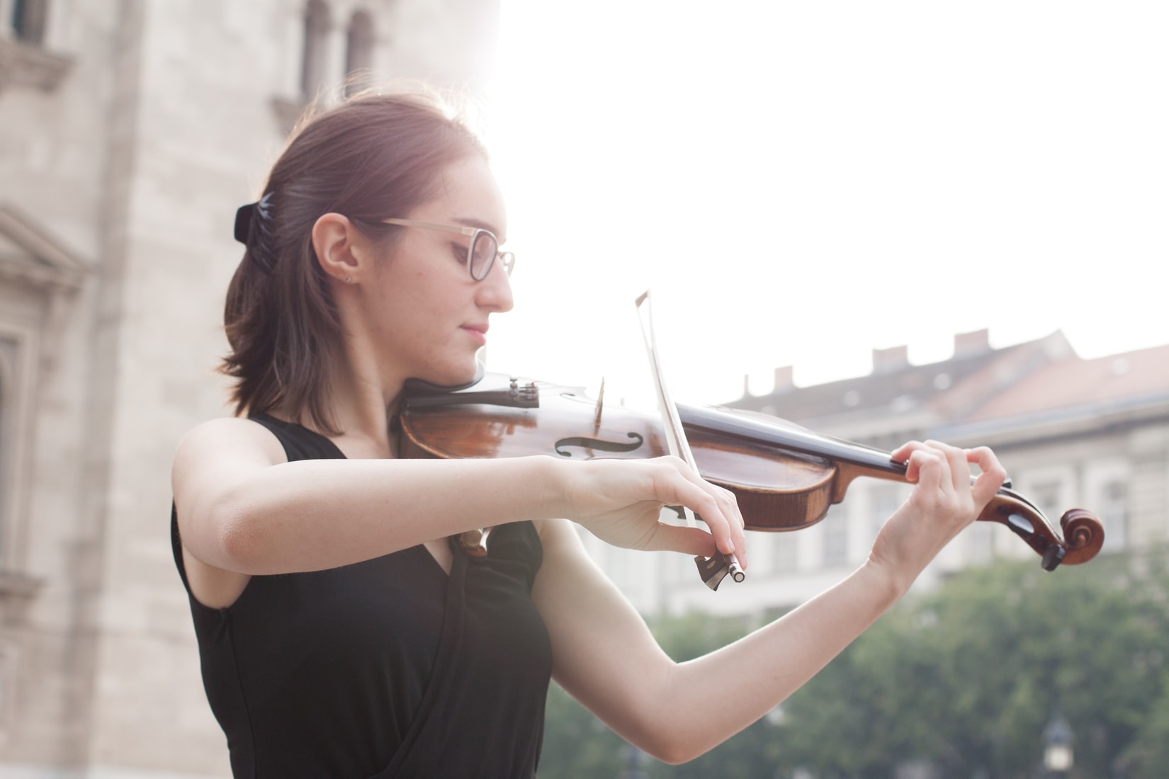 CRAIOVA: Concert la teatrul de vara al Filarmonicii Oltenia