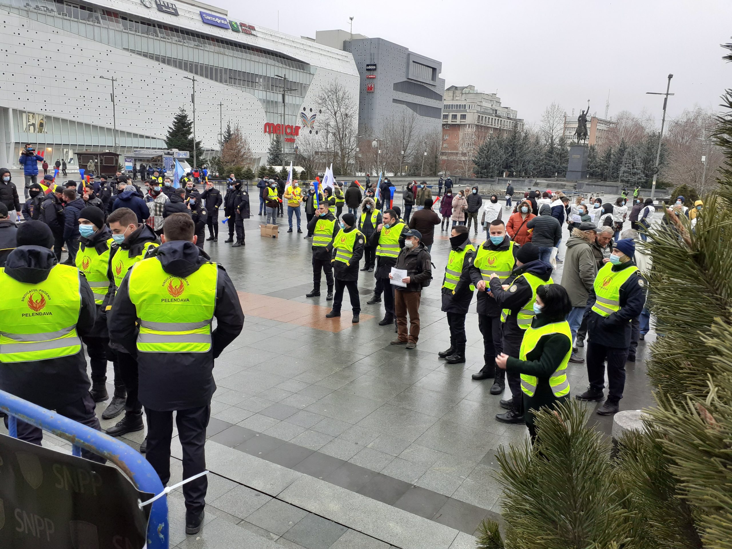 Încă o zi de proteste sindicale, în Bucureşti, Craiova şi Galaţi,