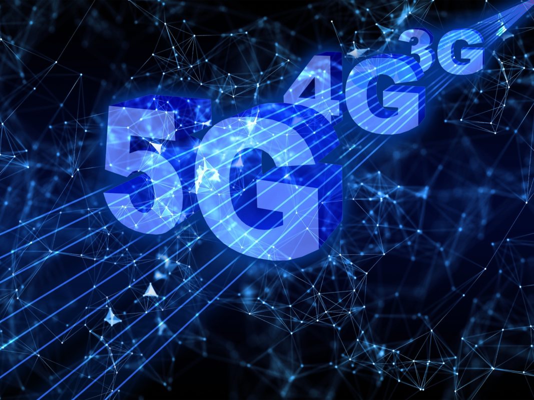 Începe implementarea rețelelor 5G