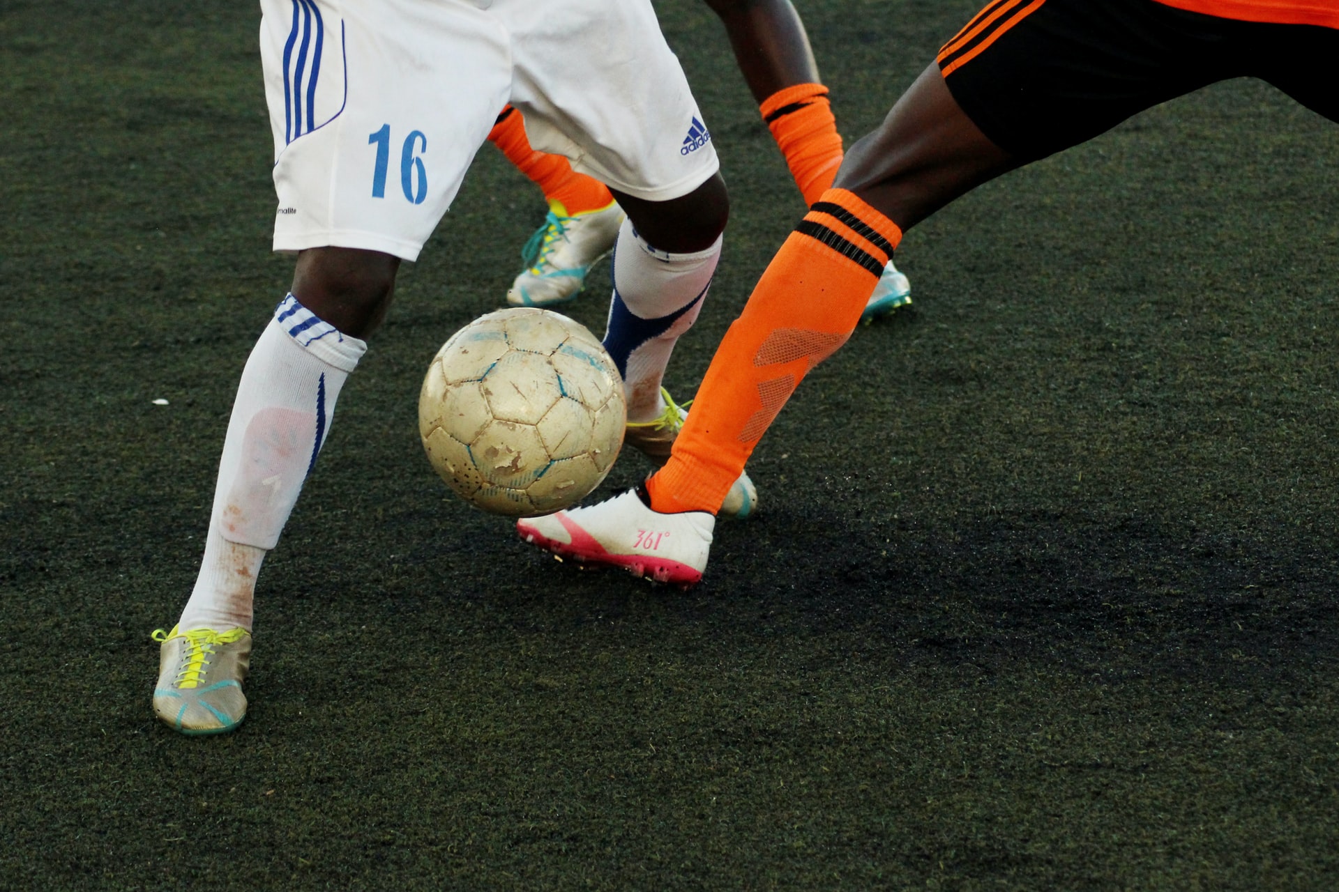 Universitatea Craiova va juca cu Sepsi Sfântu Gheorghe, în semifinalele Cupei României la Fotbal