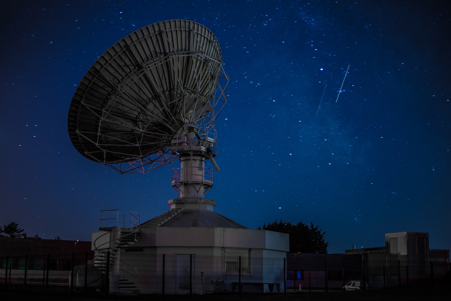 Astronomii vor trimite un semnal către stele pentru a găsi viață extraterestră