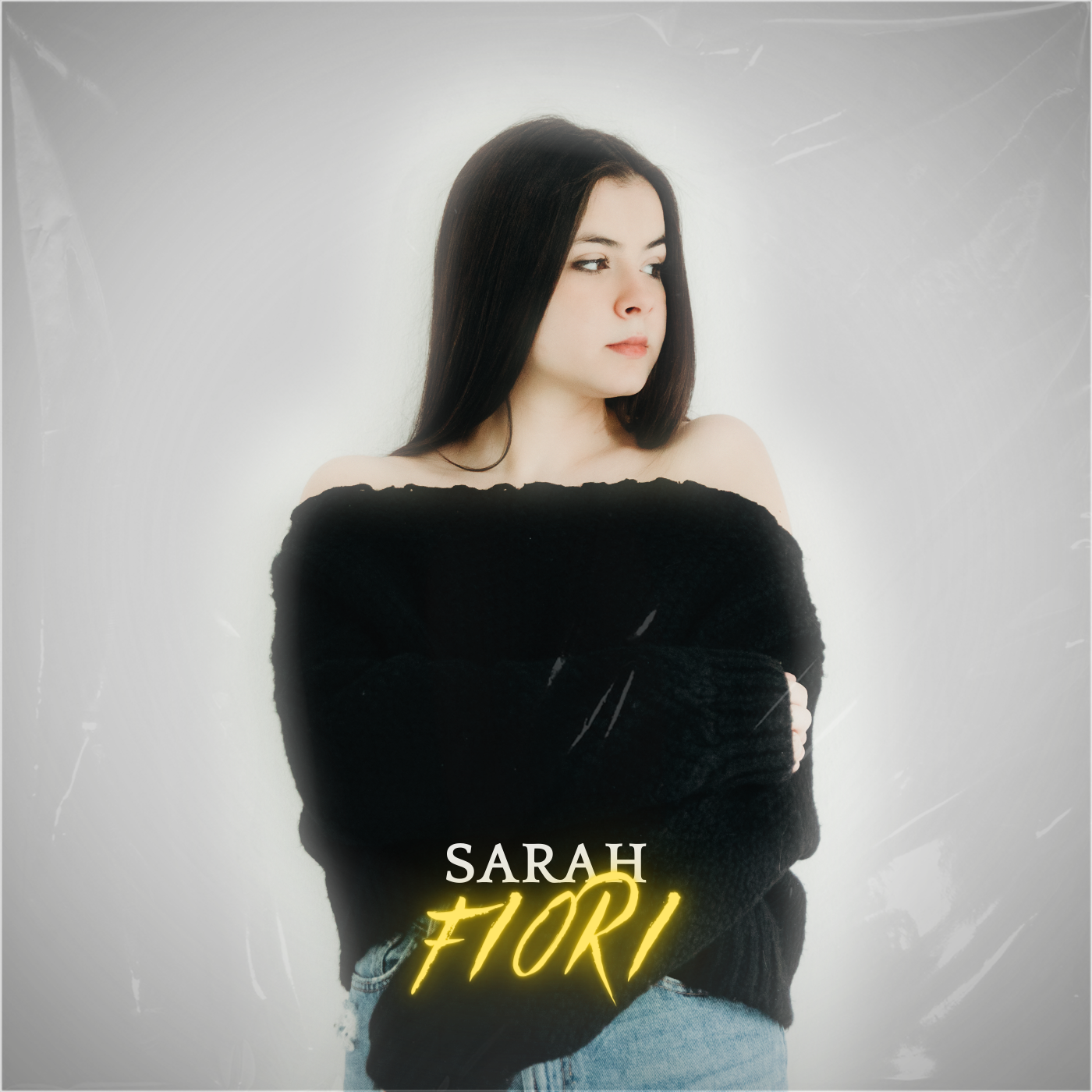 Sarah lanseaza single-ul „Fiori”