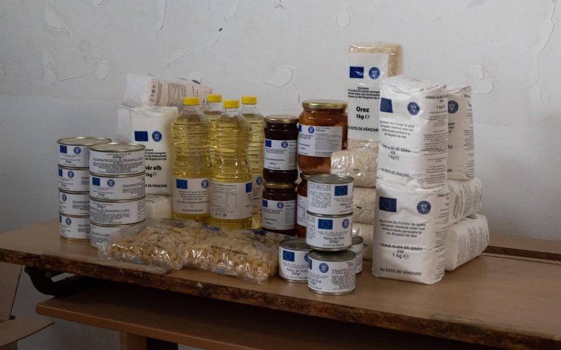 Astăzi, 23 mai, la Craiova, va începe distribuirea pachetelor cu produse alimentare pentru persoanele defavorizate, aflate pe listele suplimentare