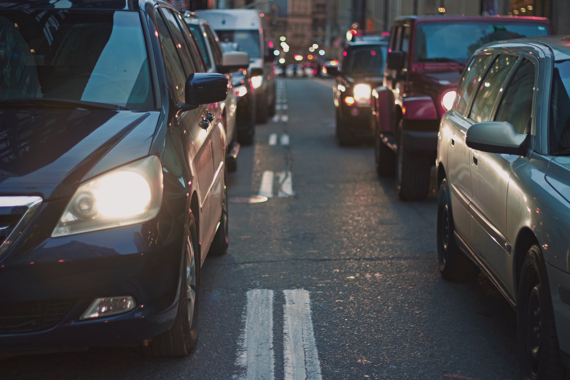 Este ultima zi în care mai sunt valabile poliţele de asigurare auto RCA emise de compania CITY Insurance