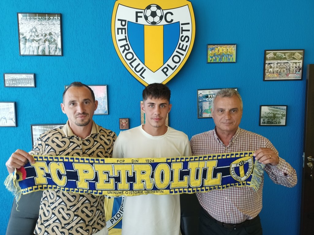 Cluburile CS Universitatea Craiova şi Petrolul Ploieşti au ajuns la un acord privind împrumutul fundaşului dreapta Florin Borţa