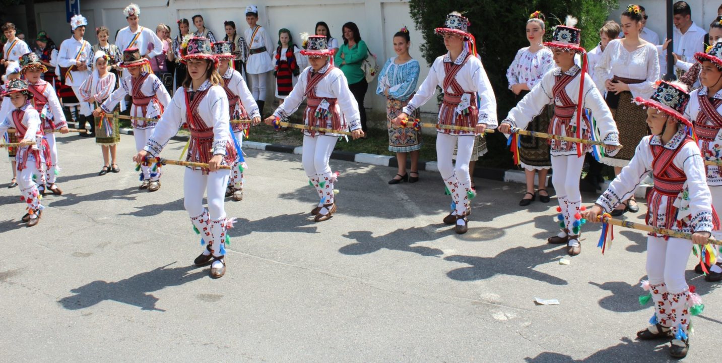 Olt: Se reia Festivalul „Călușului”, la Slatina