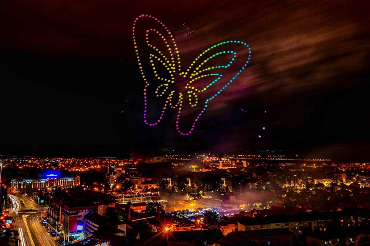 Sibiu: Spectacol cu drone, în debutul Festivalului Internaţional de Teatru