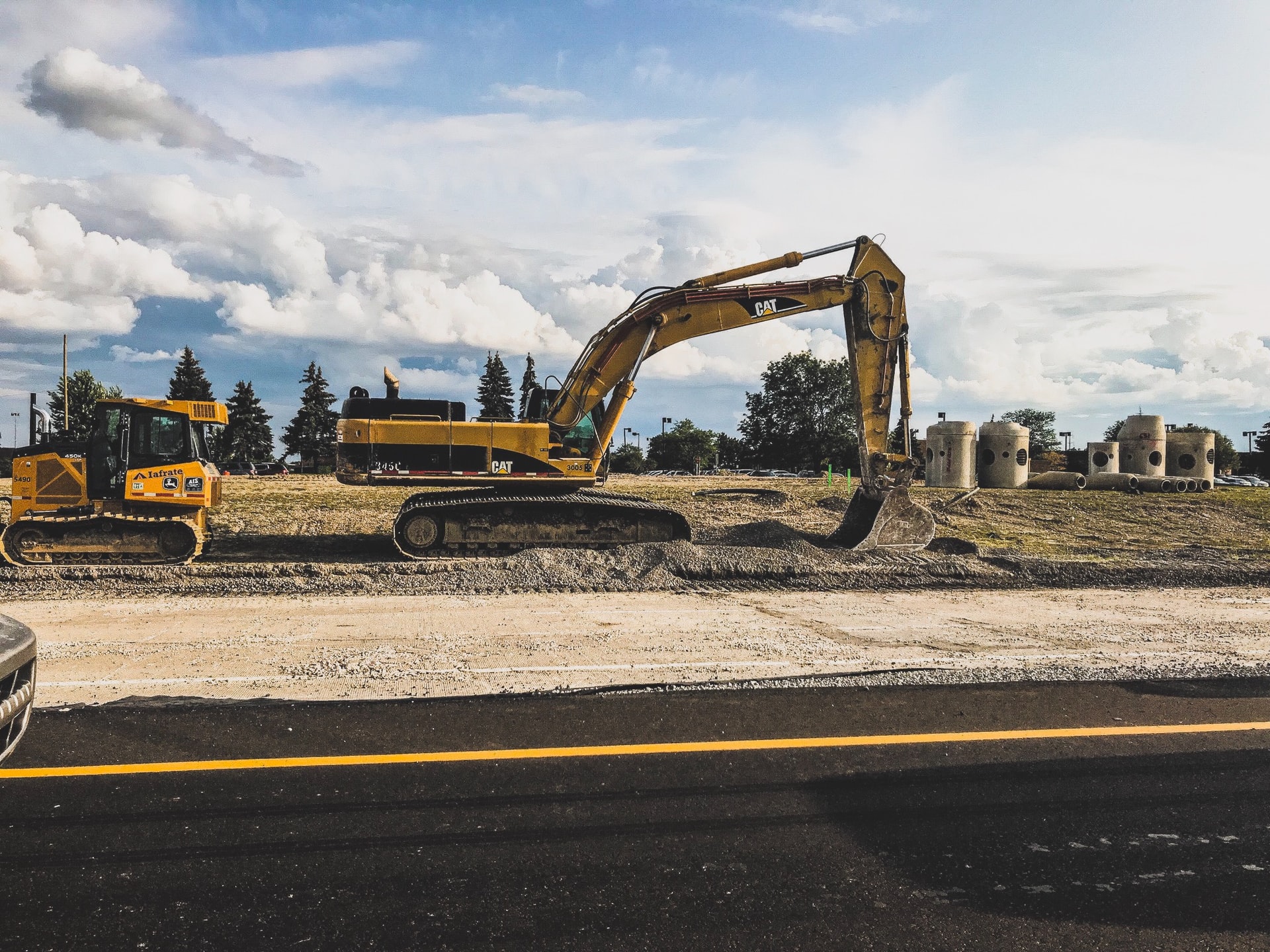 În Târgu – Jiu, două proiecte de infrastructură rutieră vor fi finanțate prin Programul Anghel Saligny