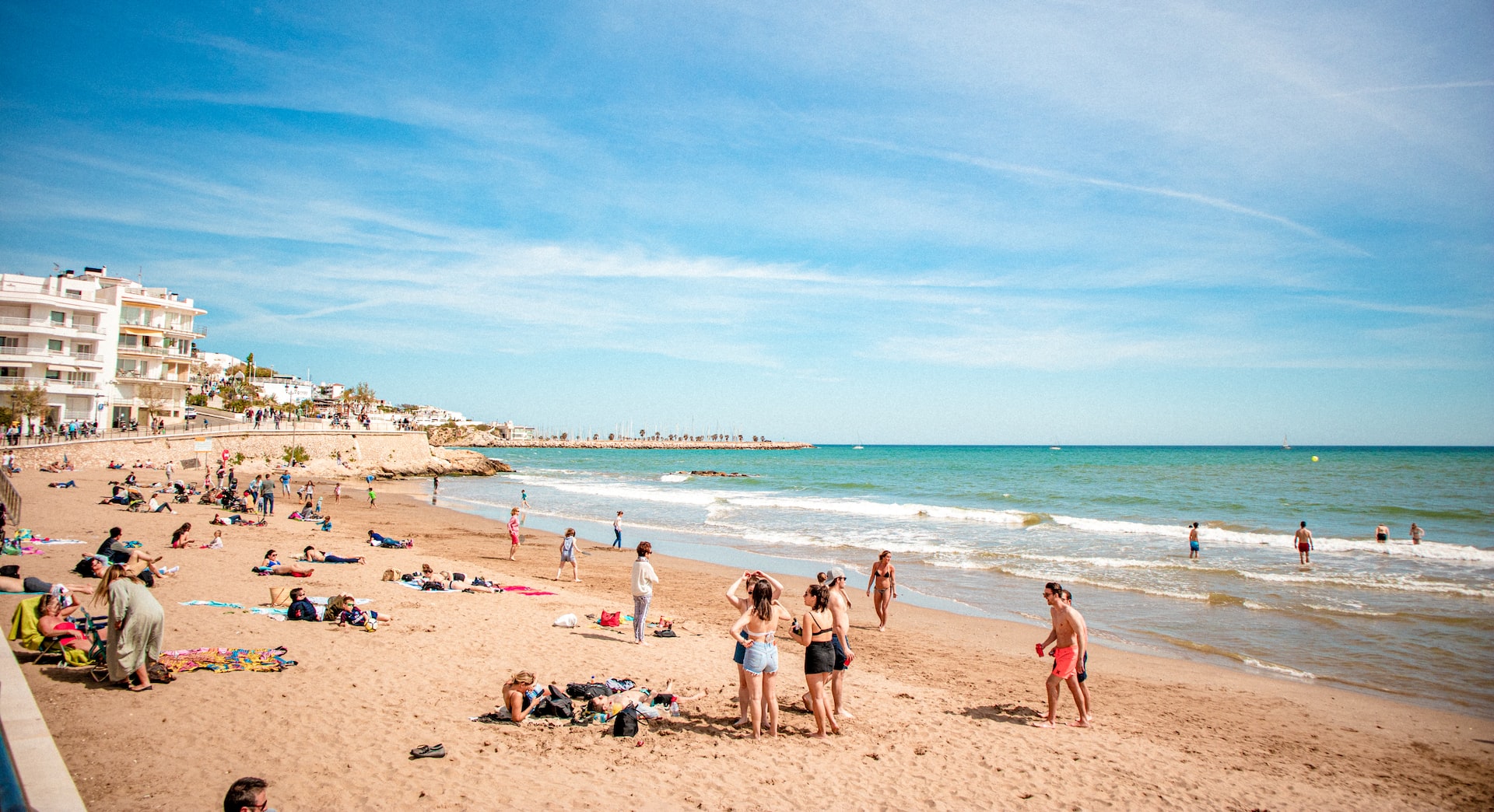 Scad prețurile de cazare la mare. Duminică, 28 august, începe „Litoralul pentru toți”