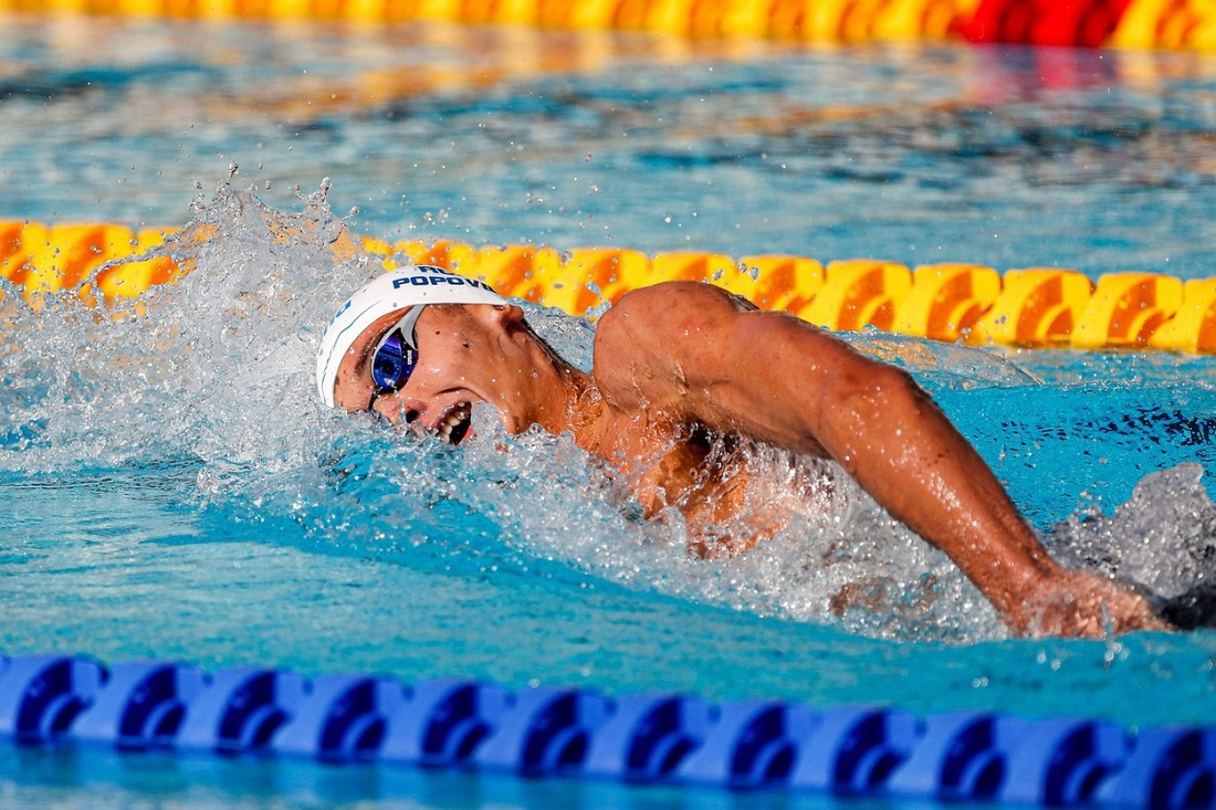 David Popovici, medalia de aur, la Campionatele Mondiale de Nataţie pentru juniori din Peru