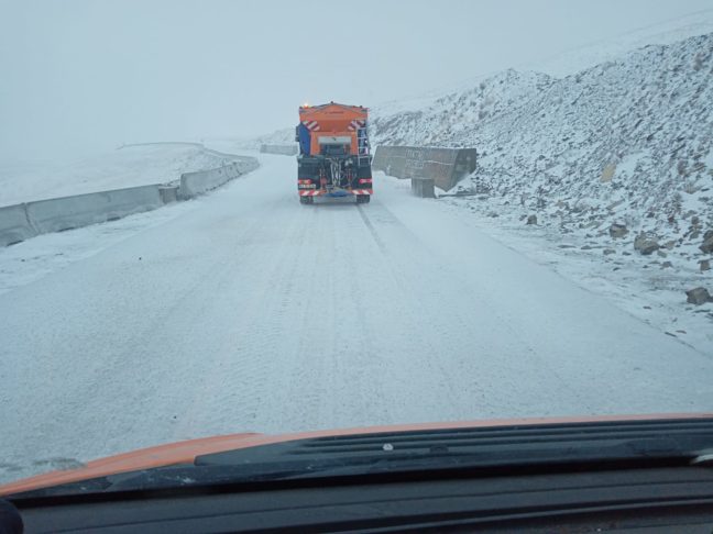 Infotrafic: viscol pe Transalpina – circulația oprită