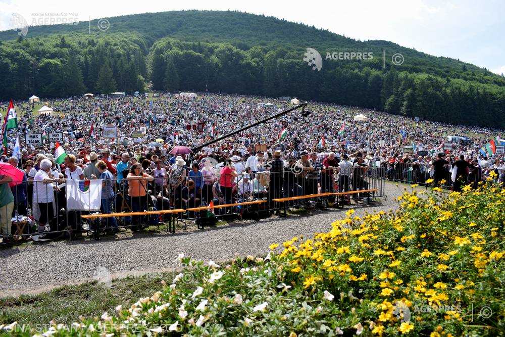 Pelerinaj, de Rusaliile catolice, la Șumuleu Ciuc