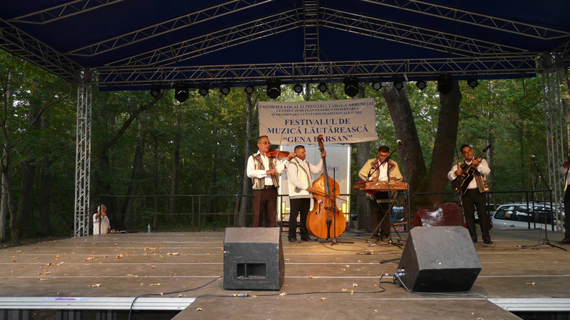 Festivalul – Concurs de muzică lăutărească ”Gena Bârsan”, la Târgu Cărbunești