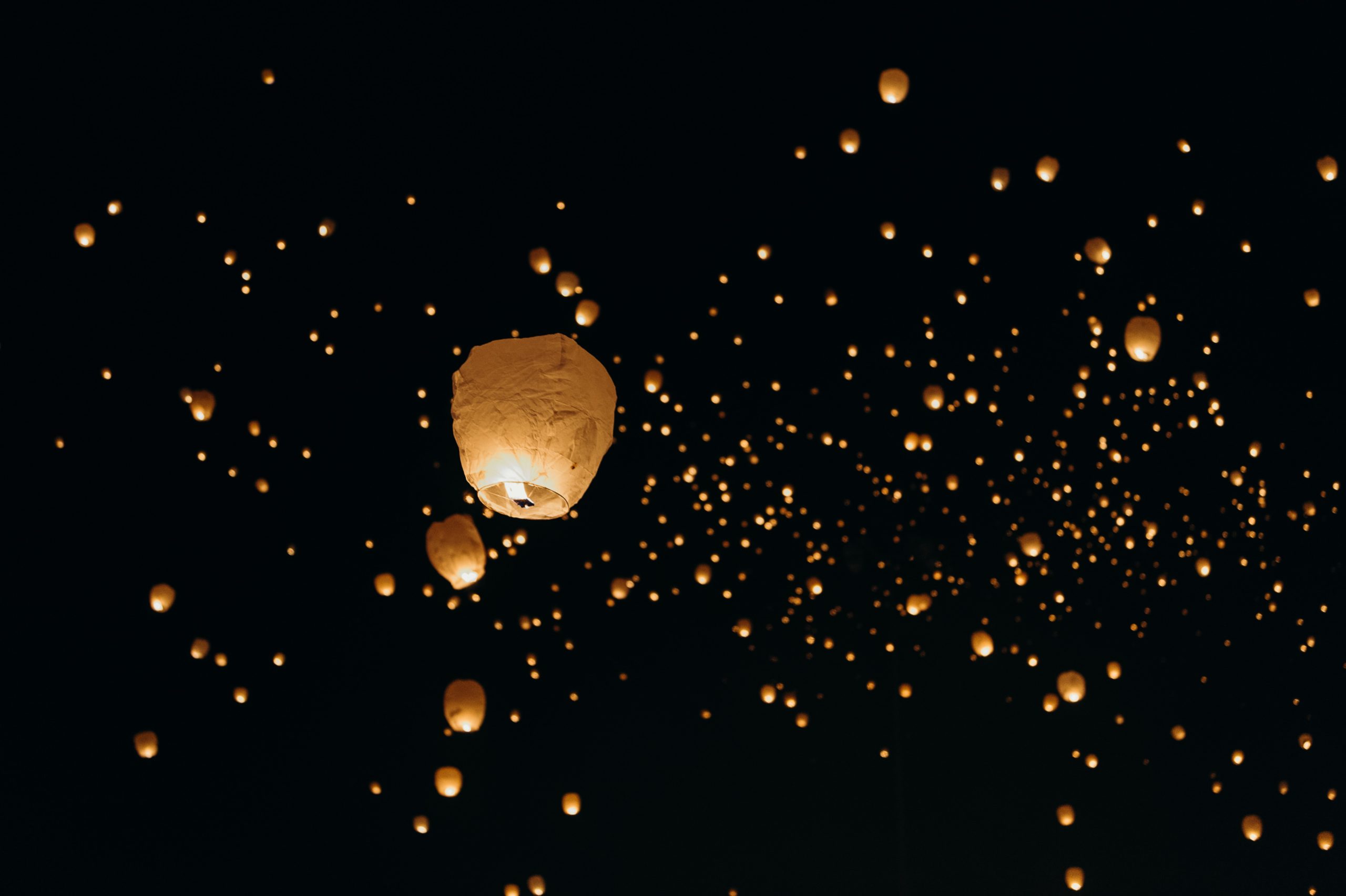 Mii de gulguţe vor lumina Parcul Central cu ocazia Festivalului Luminii