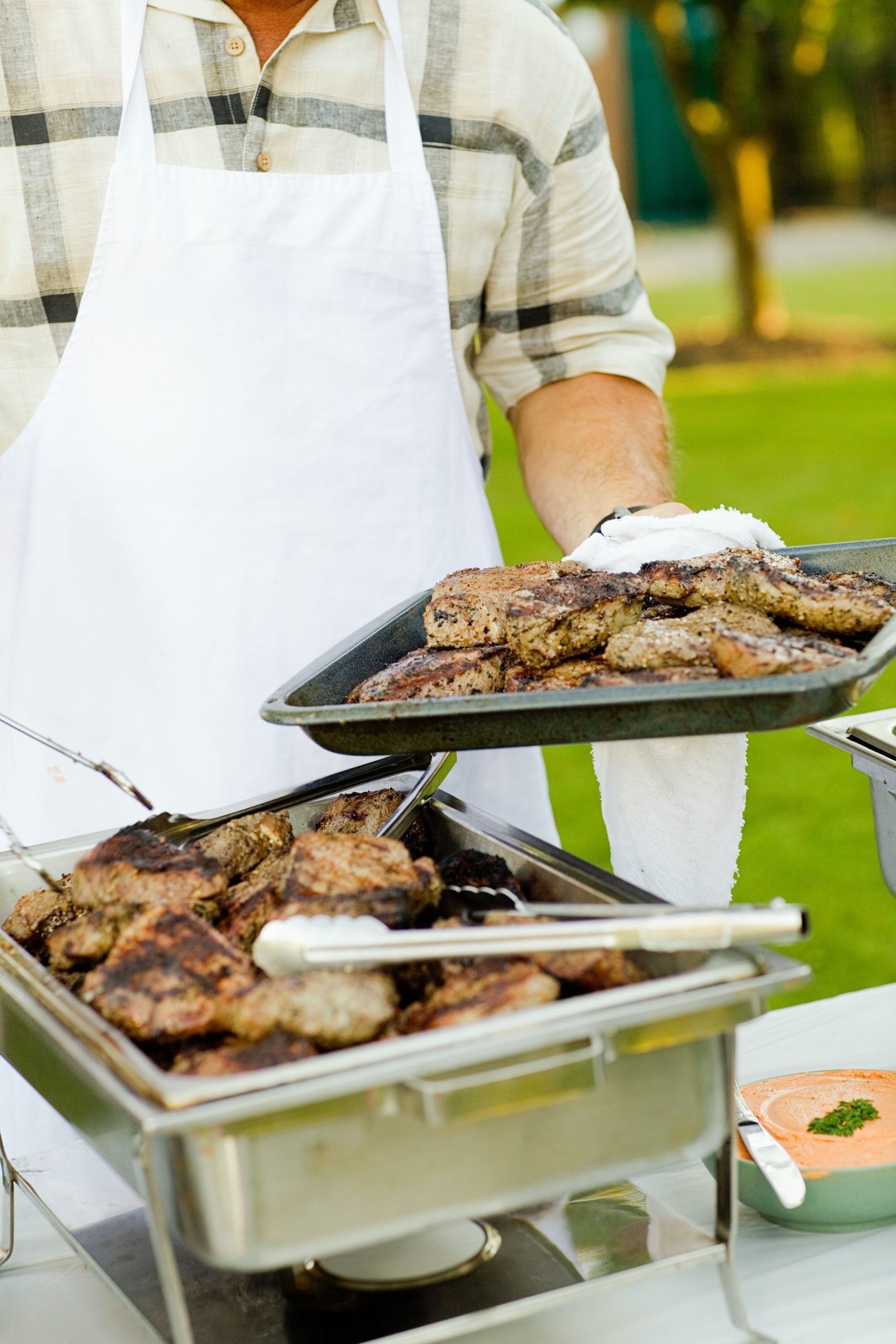 Familiile nevoiașe din Târgu Jiu vor beneficia de luna viitoare de servicii de catering