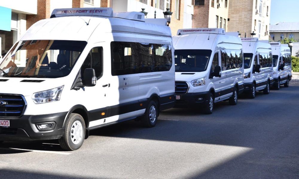 Mehedinți: Noi autobuze electrice, pentru transportul elevilor