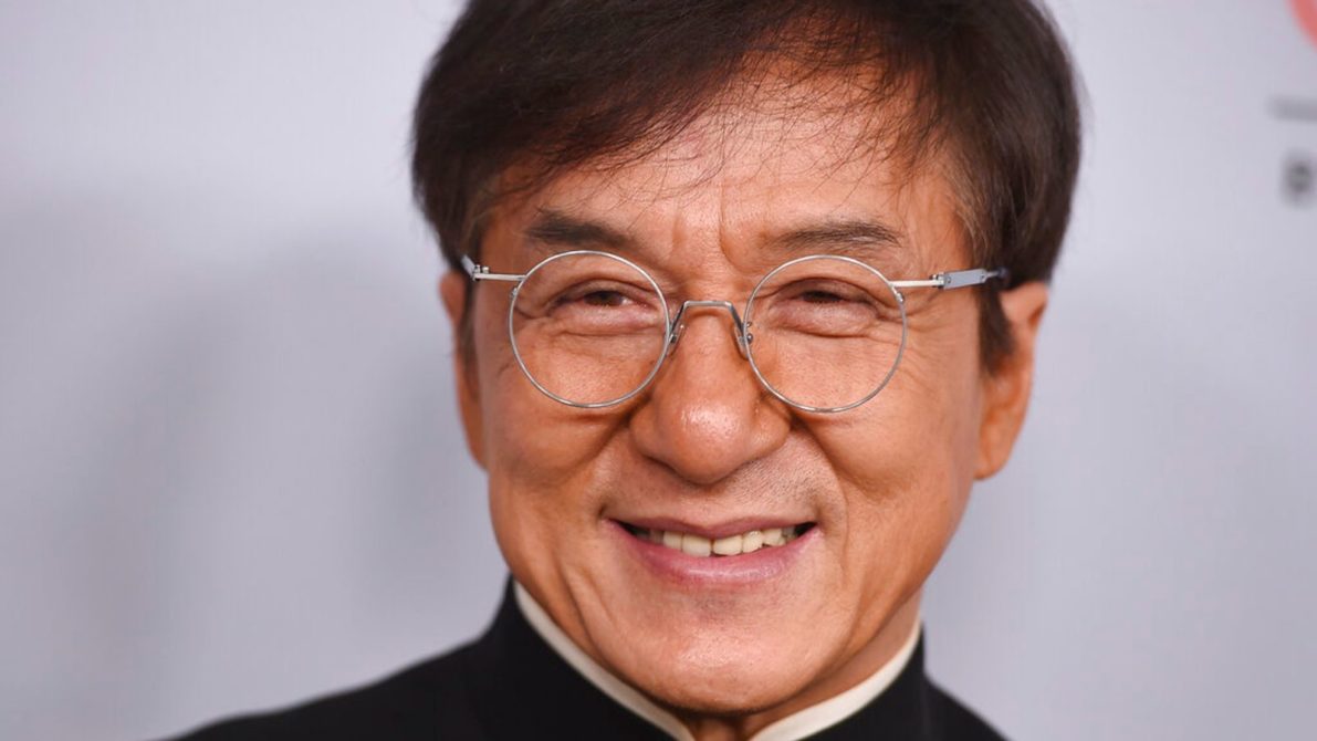 Actorul Jackie Chan va purta flacăra paralimpică, la Paris