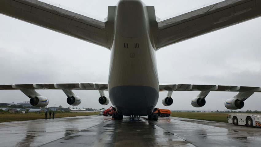 Antonov An-225 Mriya a fost cel mai mare avion care a zburat vreodată