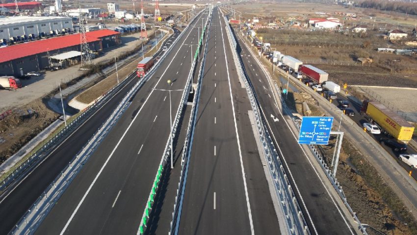 Se circulă pe 16 kilometri din tronsonul Curtea de Argeș – Piteși al autostrăzii A1