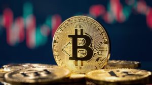 Bitcoin a atins un nou record, înainte de învestirea lui Trump