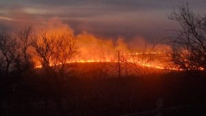 ISU Vâlcea/ Incendiu Boișoara: A treia zi de luptă cu flăcările